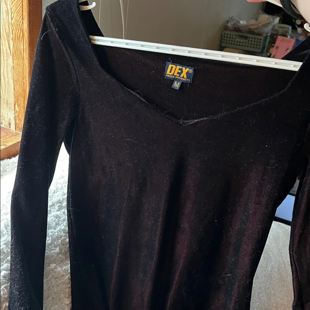 Dex Deep Burgundy Velvet 3/4 Sleeve Top - Picture 3 of 3
